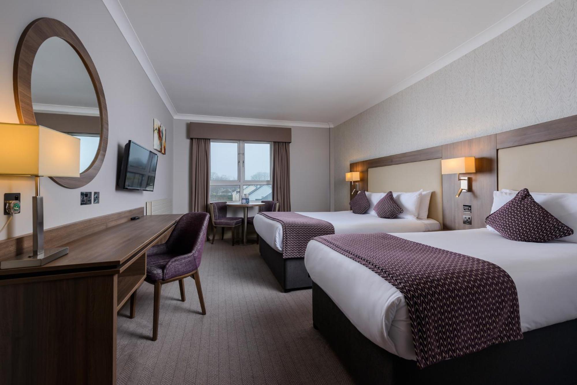 Clybaun Hotel Galway Ngoại thất bức ảnh