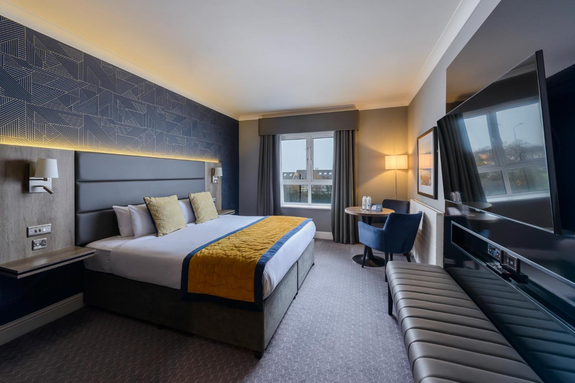 Clybaun Hotel Galway Ngoại thất bức ảnh