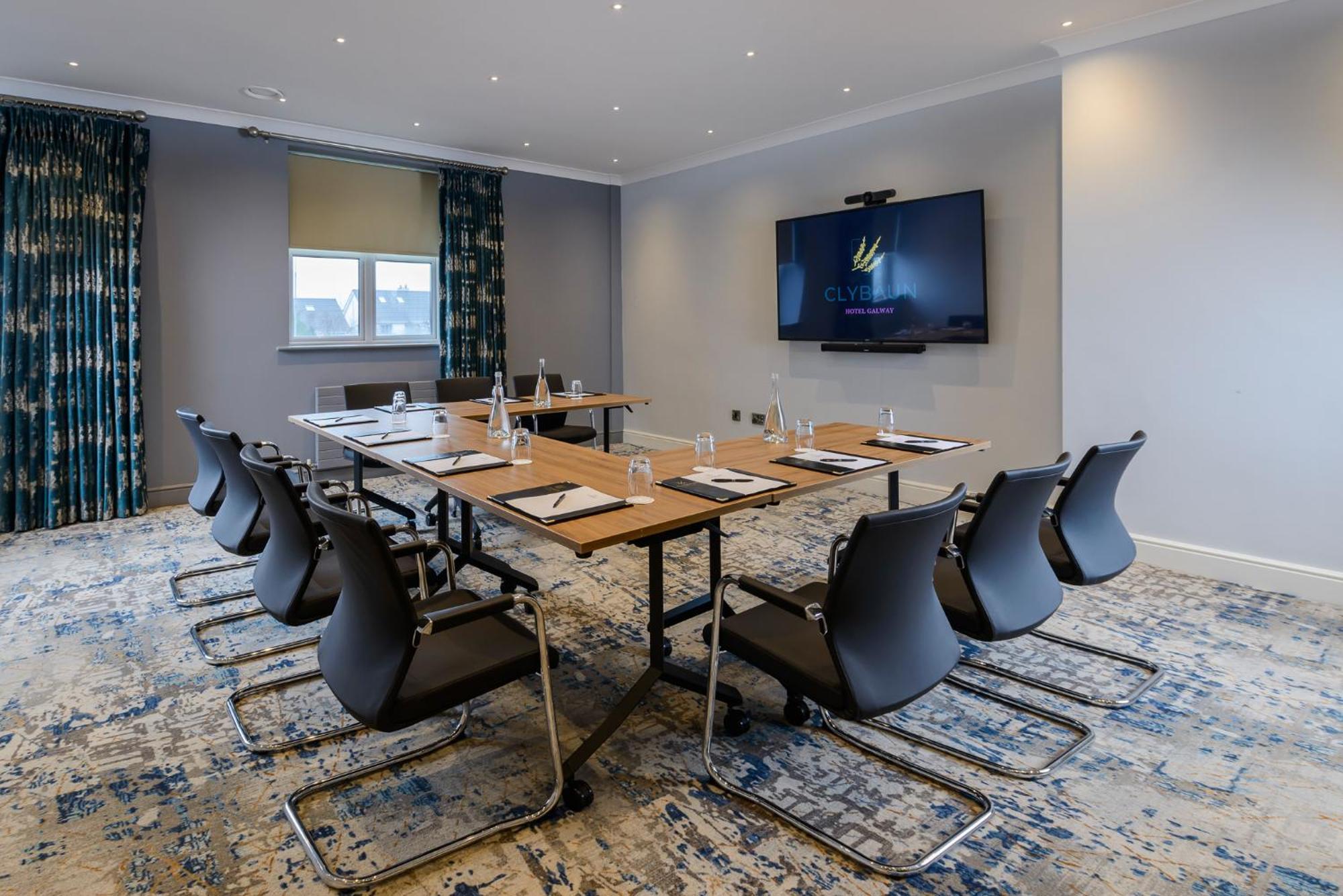 Clybaun Hotel Galway Ngoại thất bức ảnh